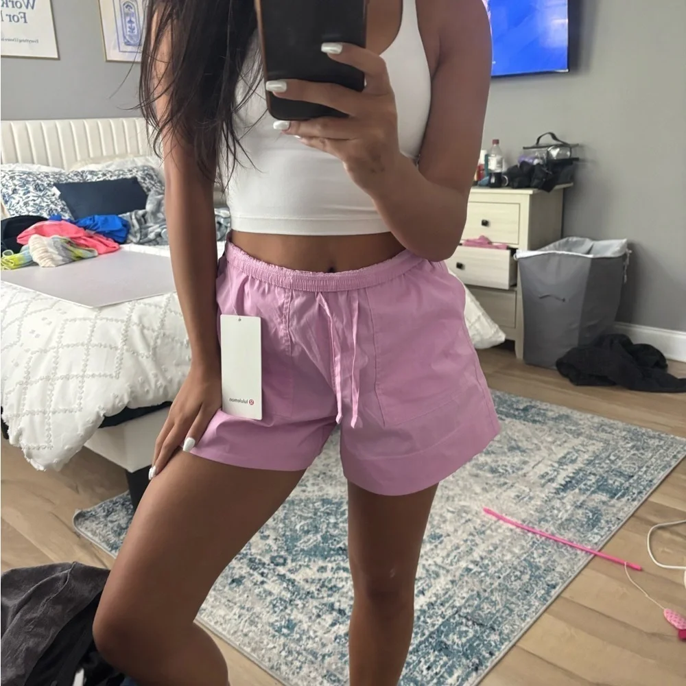 lululemon athletica stylish comfortable